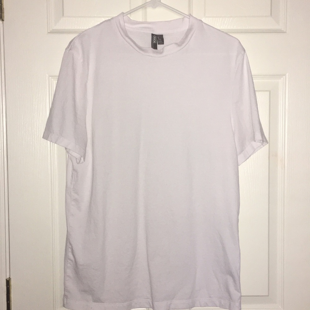 Mens white tee
